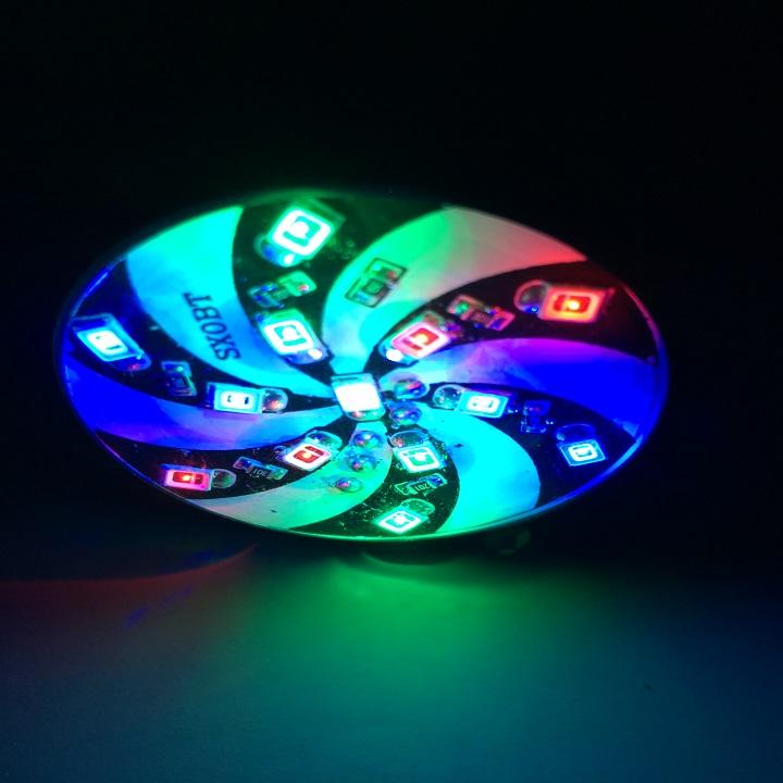 Đèn LED hậu chớp nháy lốc xoáy