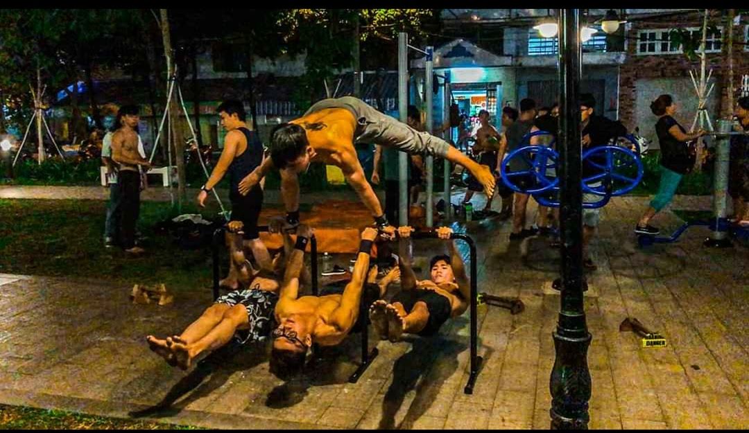 Xà kép Mini chân hàn cố định
