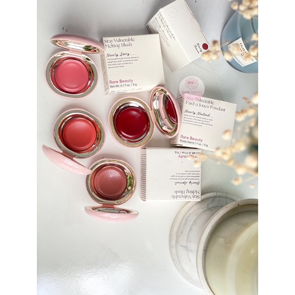Má hồng kem rare beauty vulnerable melting blush