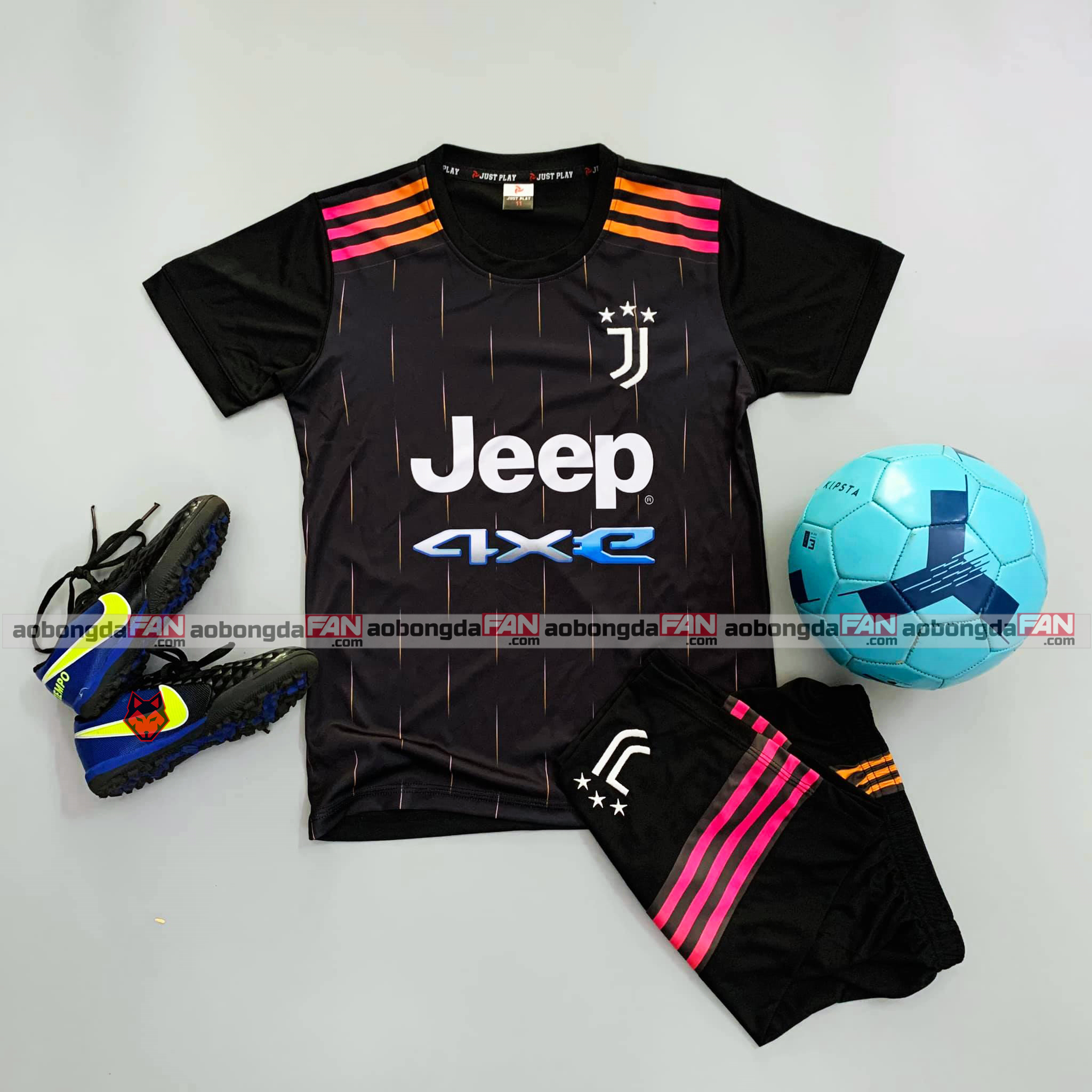 Set Quần Áo Bóng Đá Trẻ Em Juventus Đen 2022, Set Đá Banh Trẻ Em Thoáng Mát