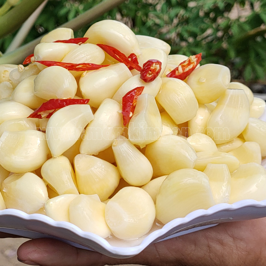 500gr Tỏi Ngâm Chua Ngọt Sản Phẩm Truyền Thống Hiệu Ông Bà 5 Châu Đốc