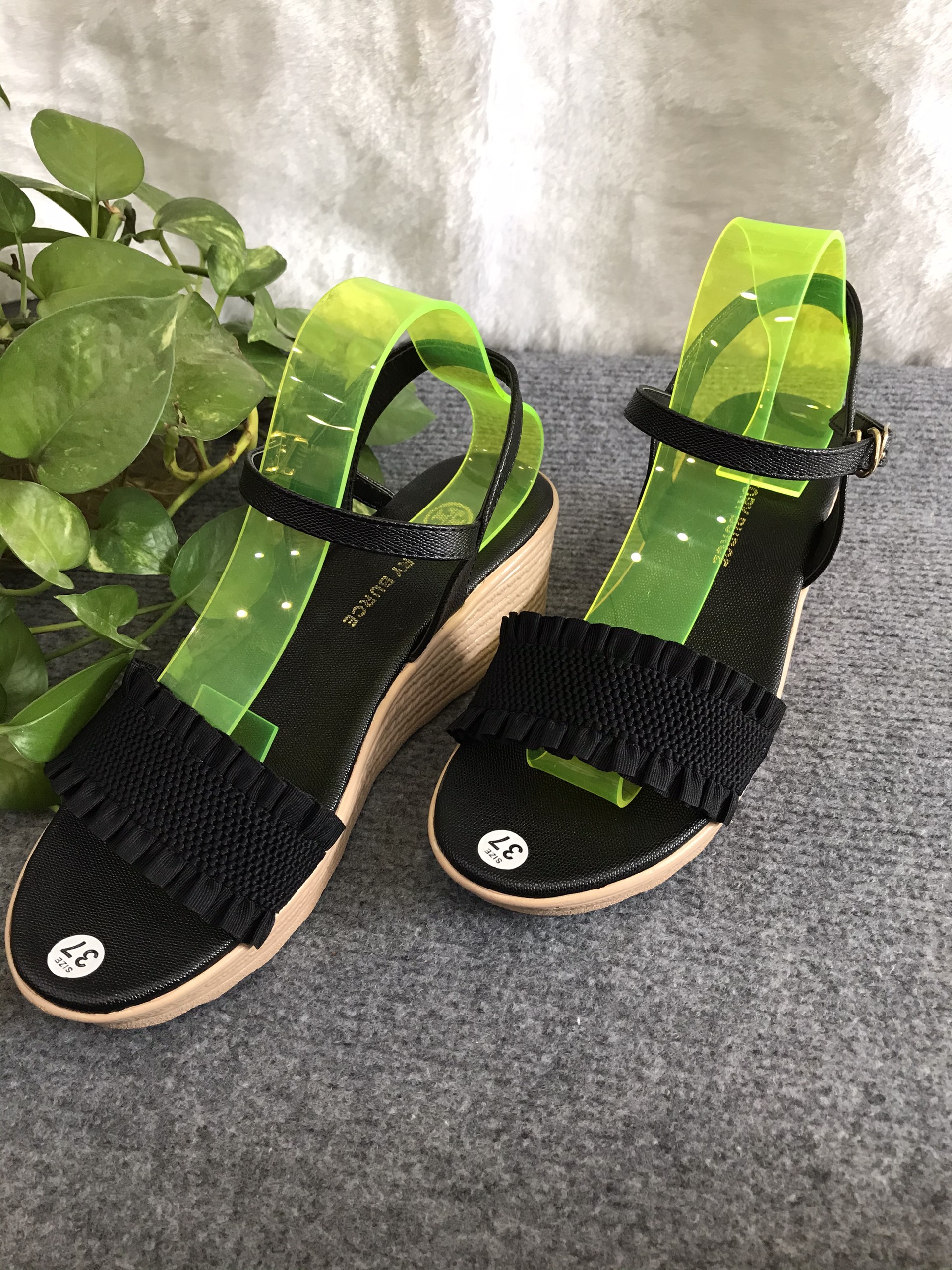 Sandal xuồng 5p bản ngang đơn giản xinh xắn khóa cài