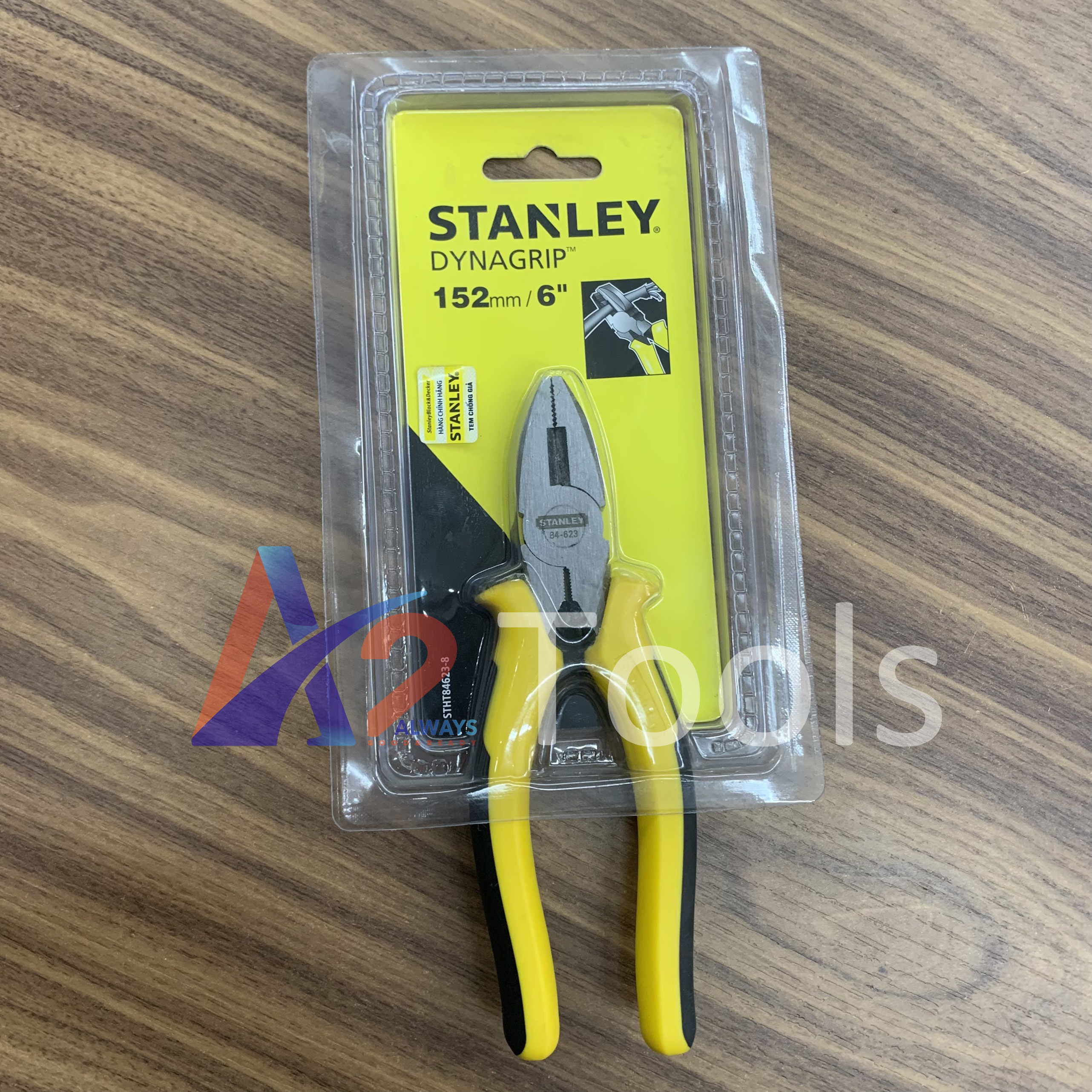 Kềm điện 6"/152mm cán vàng stanley stht84623-8