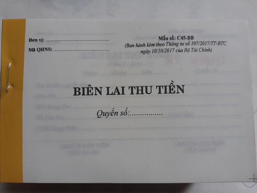 Biên lai thu tiền. combo 10 quyển. mẫu c45
