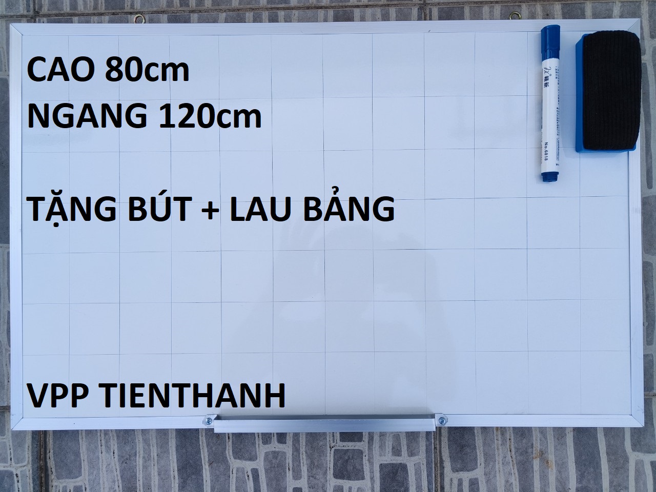 Bảng mica viết bút lông kích thước 80x120cm tặng kèm bút, lau bảng
