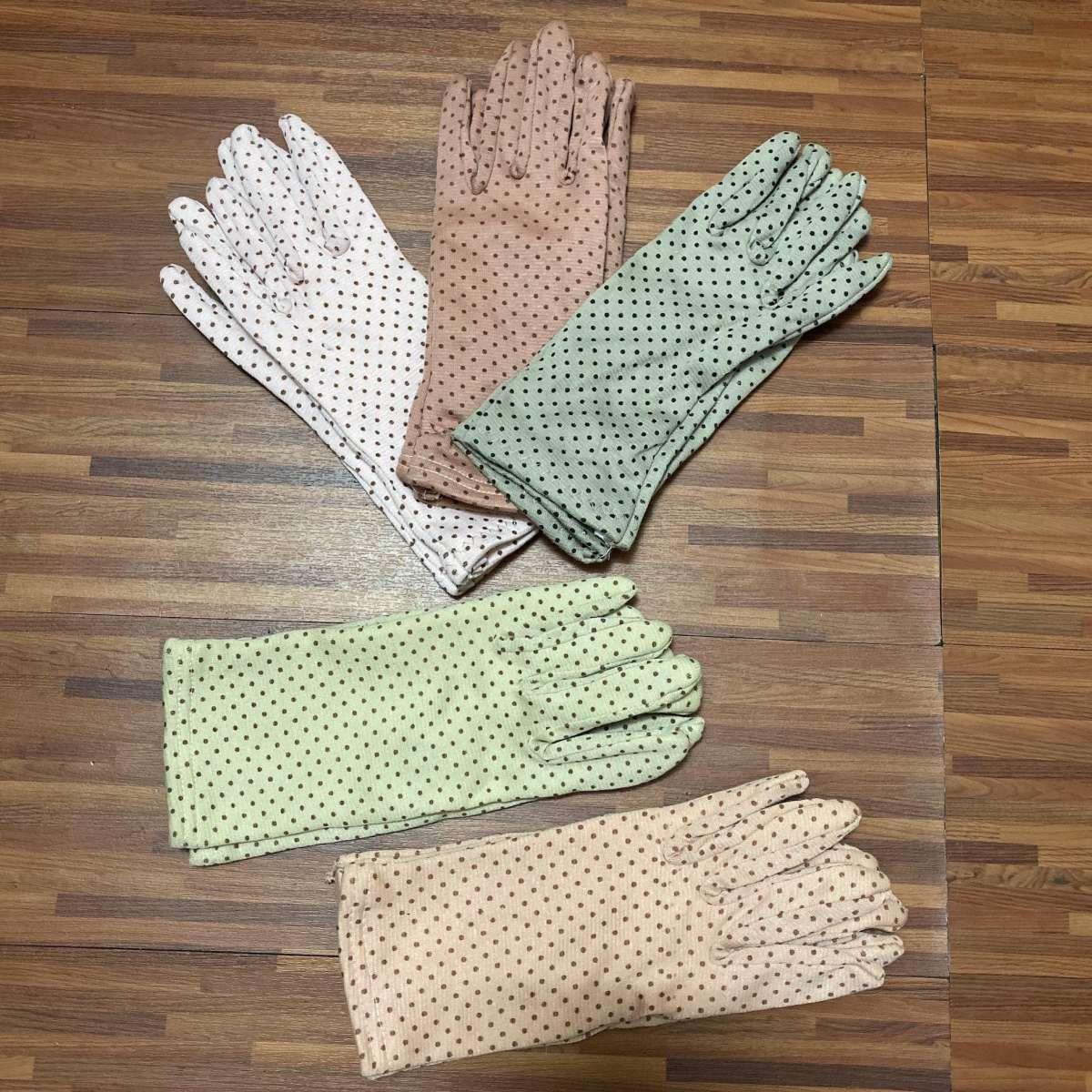 Combo 10 đôi Găng tay, bao tay họa tiết co giãn, vải cotton thoáng mát phù hợp cho các bạn học sinh, sinh viên, nhân viên văn phòng (Màu sắc và họa tiết giao ngẫu nhiên)