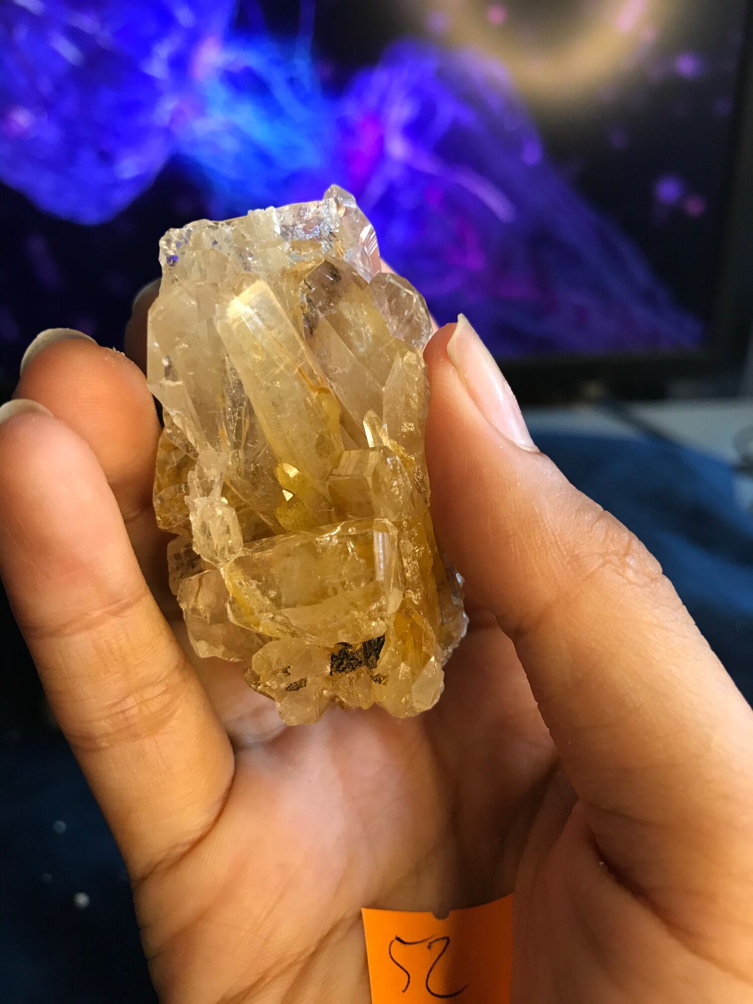 Đá Thạch Anh trắng pha lê tự nhiên trong suốt ánh vàng Citrine thanh tẩy, yoga, thiền định chakra, tarot, phong thuỷ cực mạnh Clear Quartz Natural Ms52
