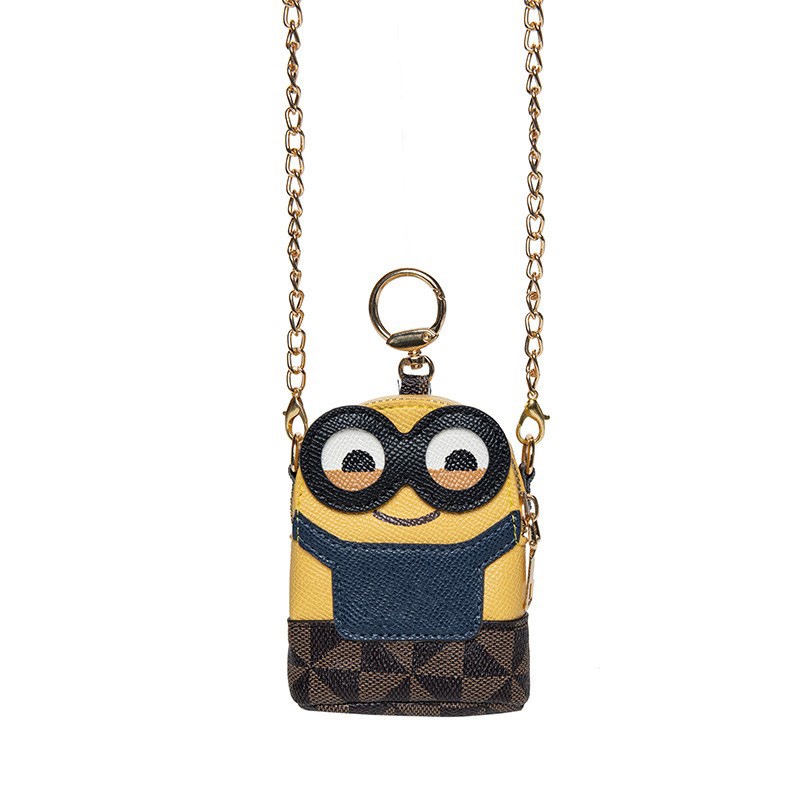 Túi đeo chéo minion nhỏ , Túi đựng lixi cho bé, tuTúi đeo chéo minion nhỏ , Túi đựng lixi cho bé, tui minion có dây đeo kích thước 8.5x4.5 x11 cmi minion có dây đeo kích thước 8.5x4.5 x11 cm