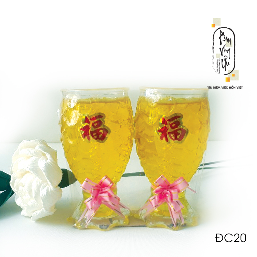 Đèn cầy ly cúng cá lớn đc20 cao 13.5 cm