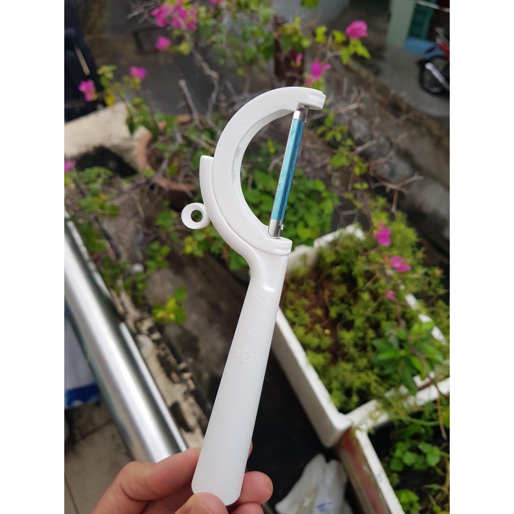 Dụng cụ gọt rau củ Tupperware Twistable Peeler - Hàng chính hãng