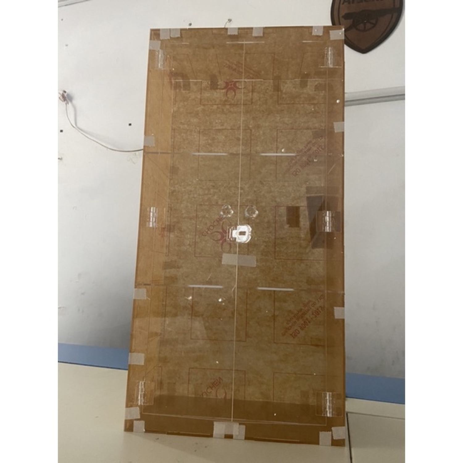 Tủ đựng nước hoa- Tủ đựng mỹ phẩm bằng mica trong suốt