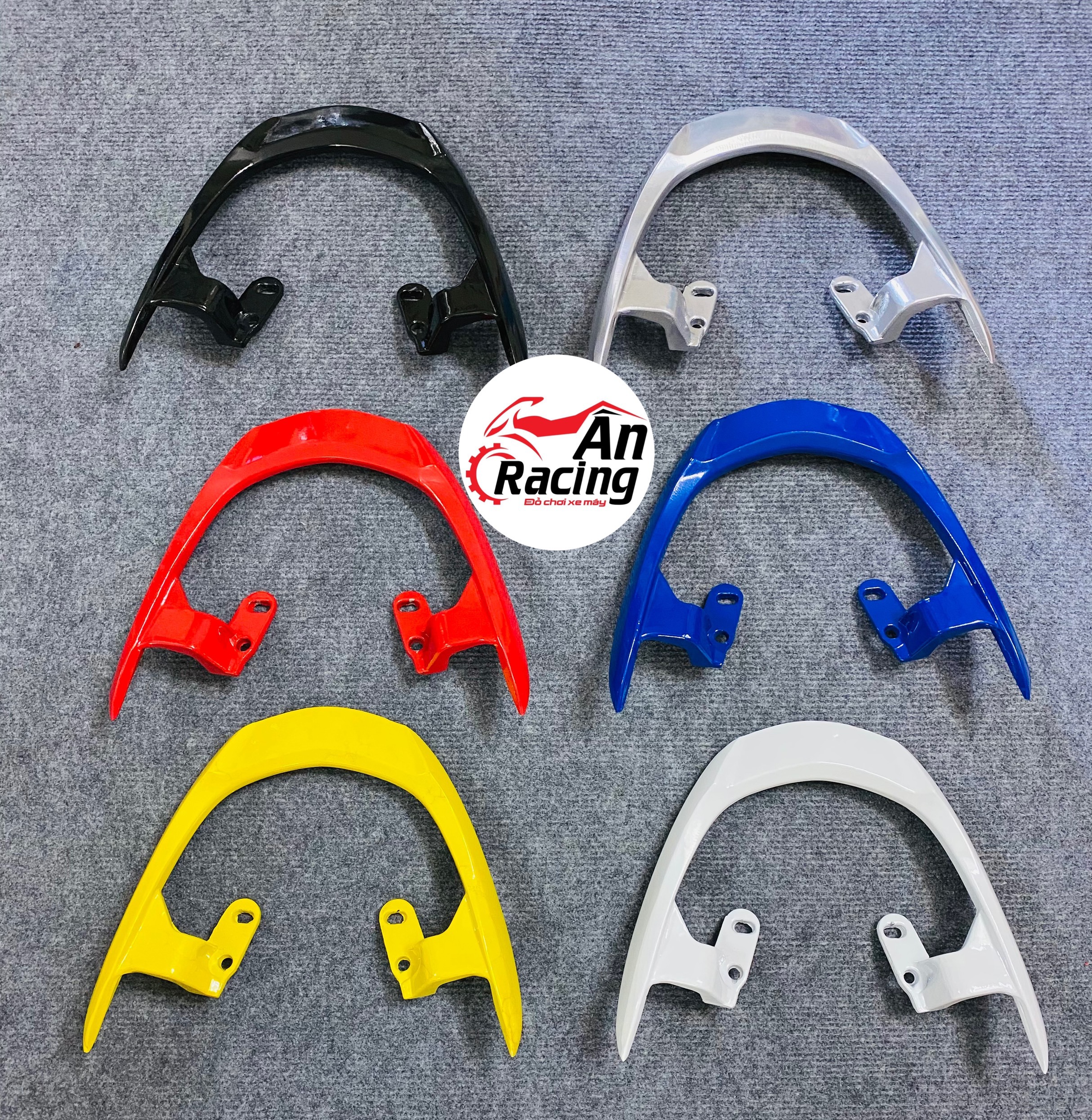 Cảng kiểu mio gắn sirius