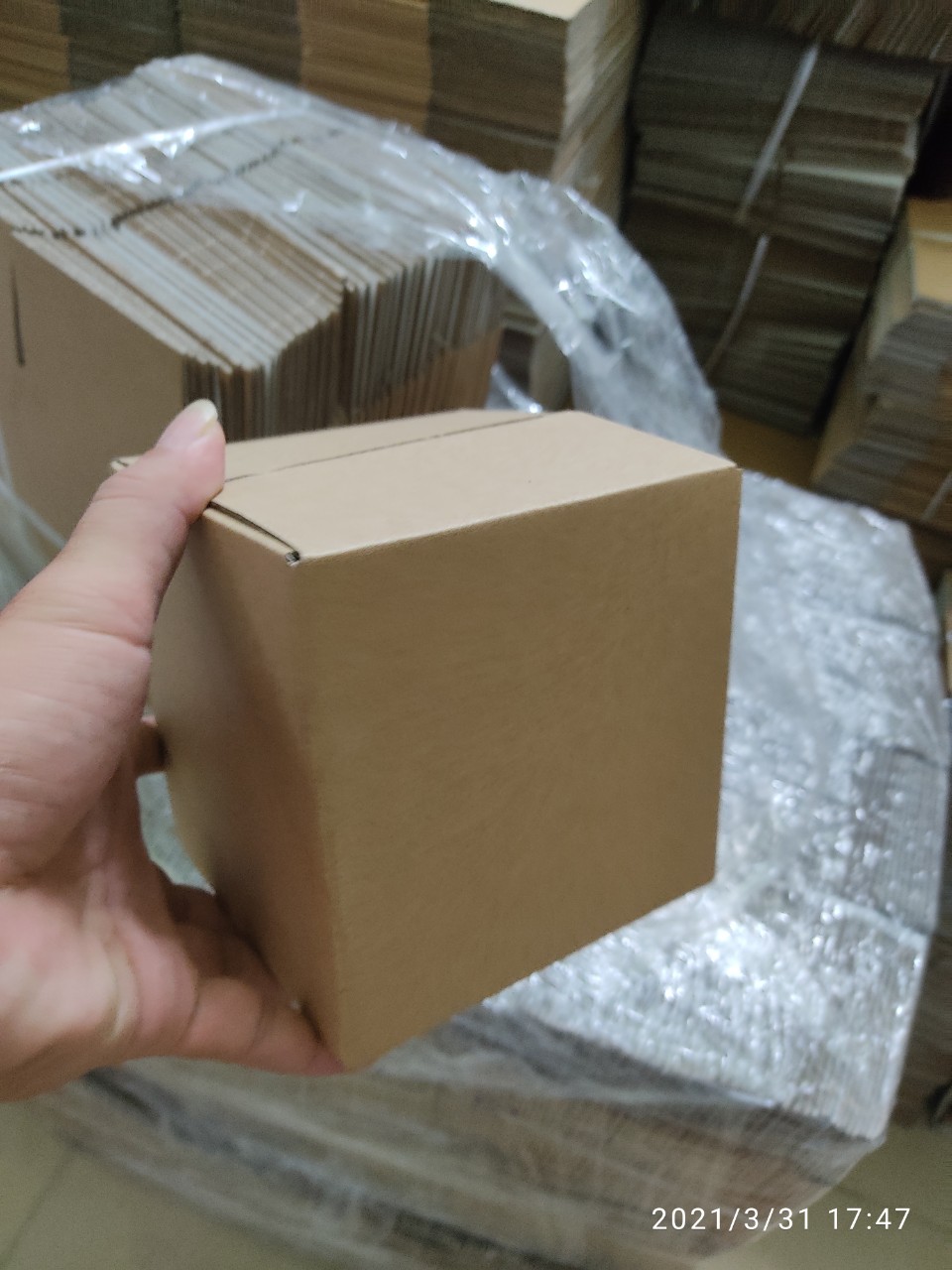 50 hộp 12x12x12 cm - hộp carton trơn