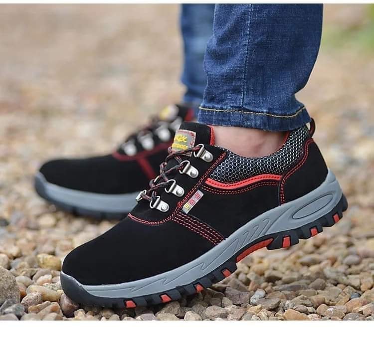 Giầy Bảo Hộ Lao Động Nam Siêu Bền M4, Phong Cách Trẻ Trung Năng Động Mũi Sắt – Đế Lót Thép