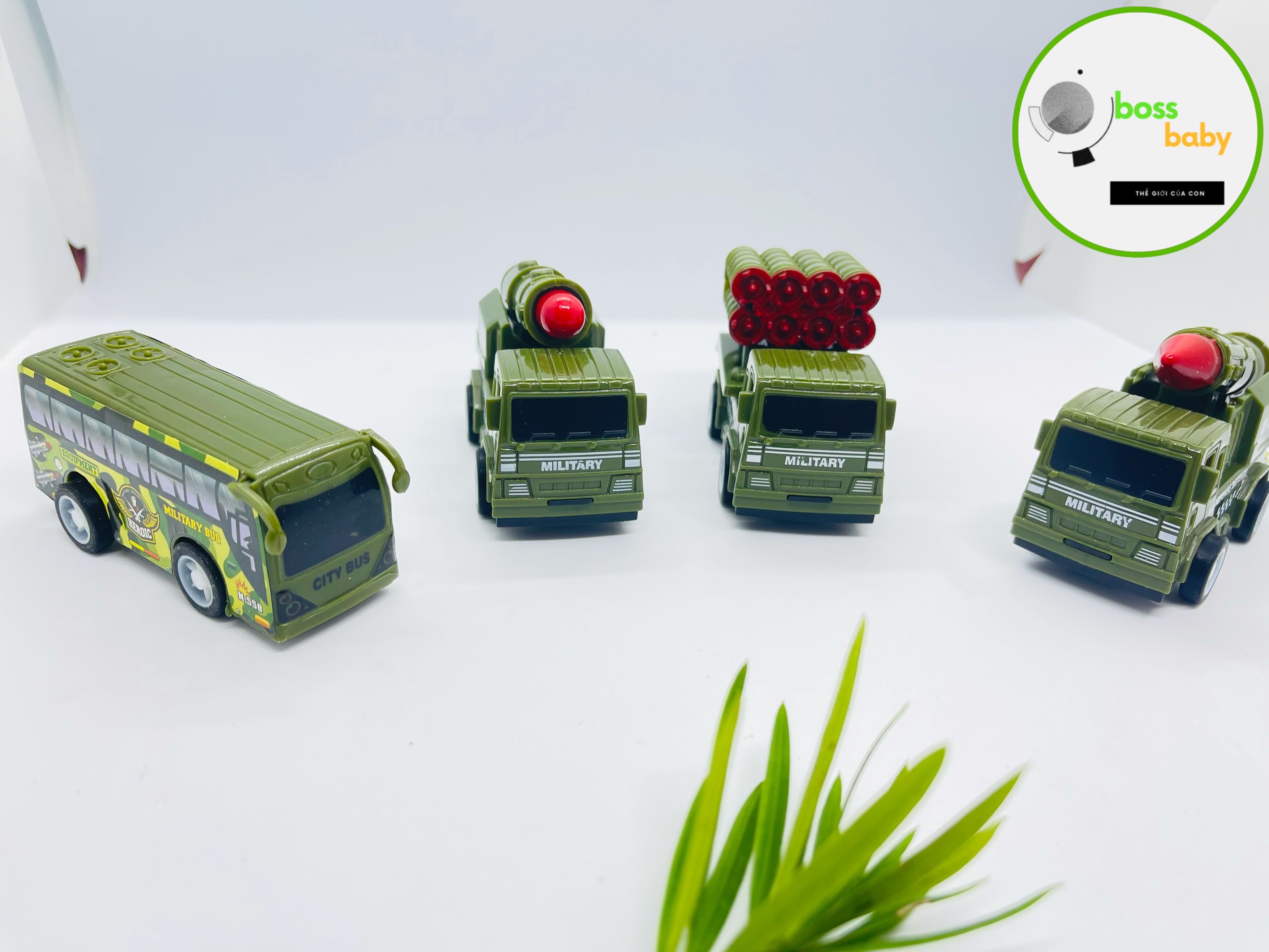 Bộ sản phẩm đồ chơi siêu hót xe quân đội , xe xây dựng cho bé thỏa sức vui chơi- Boss Baby Shop