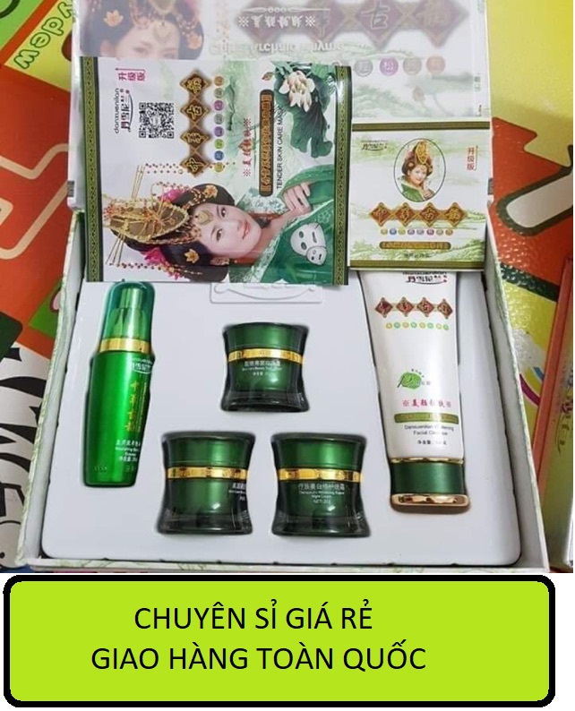 Bộ mỹ phẩm Hoàng Cung Xanh cao cấp 5 in 1
