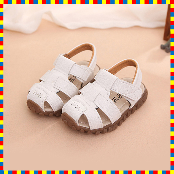 Giày sandal cho bé trai Size 21-30 RS140 (Trắng)