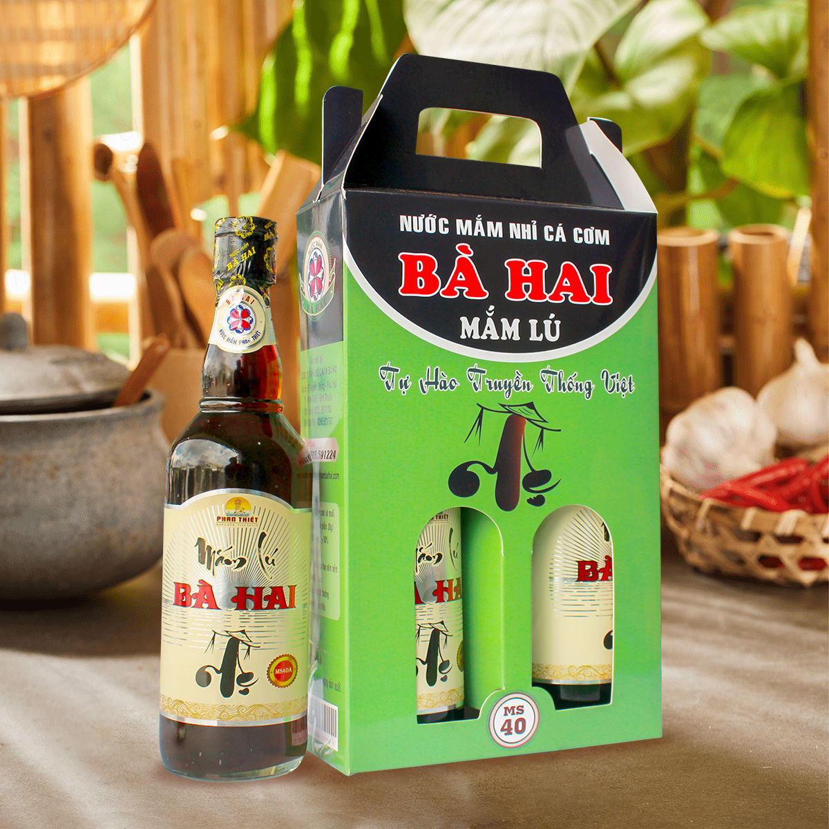Xách mắm lú 2 chai thủy tinh x 500ml bà hai phan thiết
