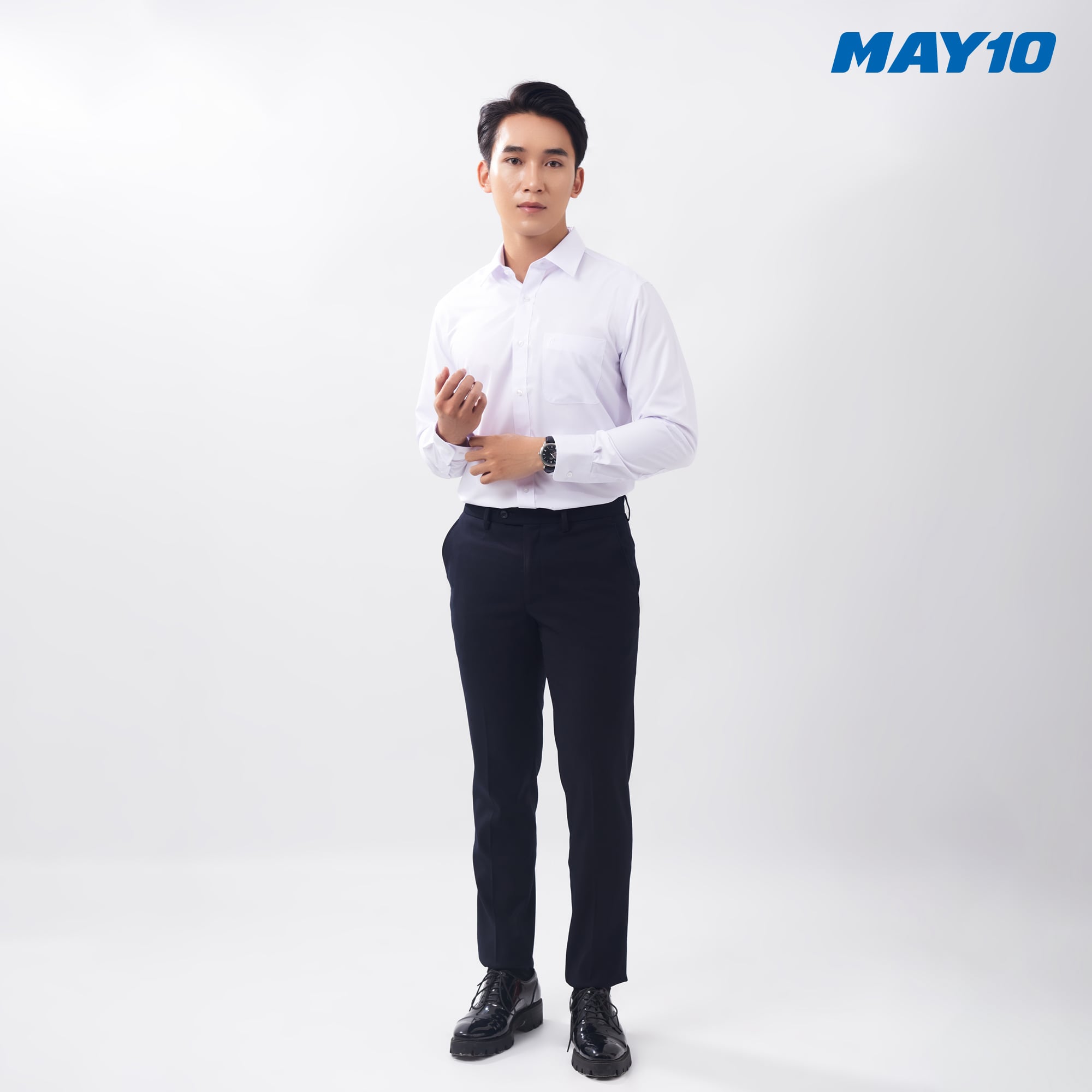 Áo sơ mi nam trắng dài tay May 10 màu AT049 dáng suông