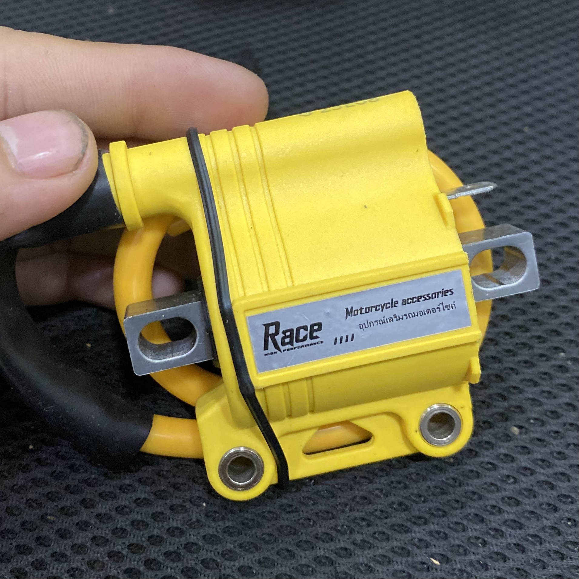 Mobin sườn race vàng độ chạy sân xăng cơ exciter 135 wave dream 67 sirius exciter 135