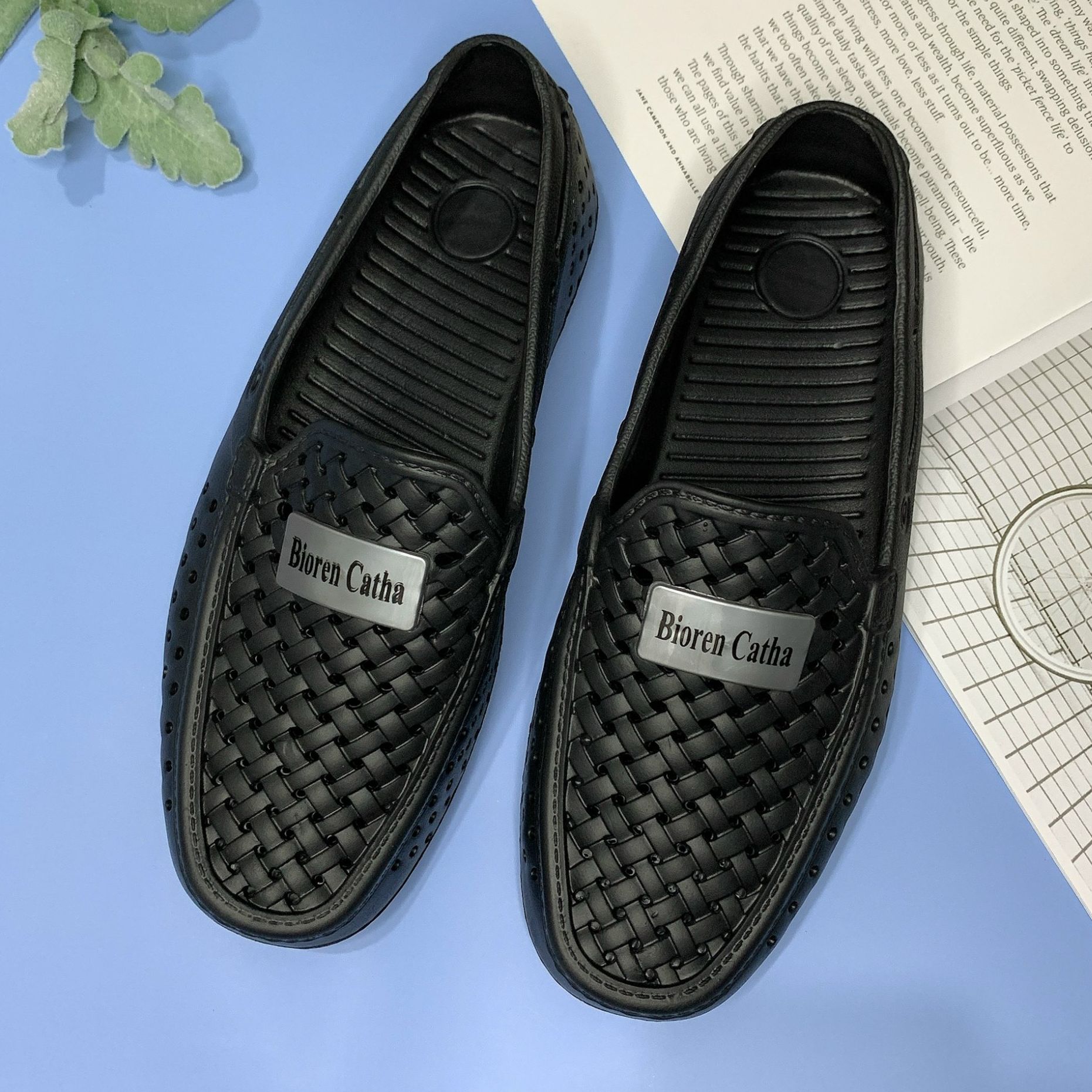 Giày Lười Nam Đi Mưa EVA Siêu Nhẹ Êm Chân Có Lỗ Thoáng Khí G010 (Mua Lên 1 Size)