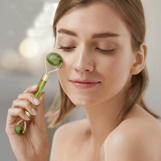 Cây lăn massage mặt đá cẩm thạch