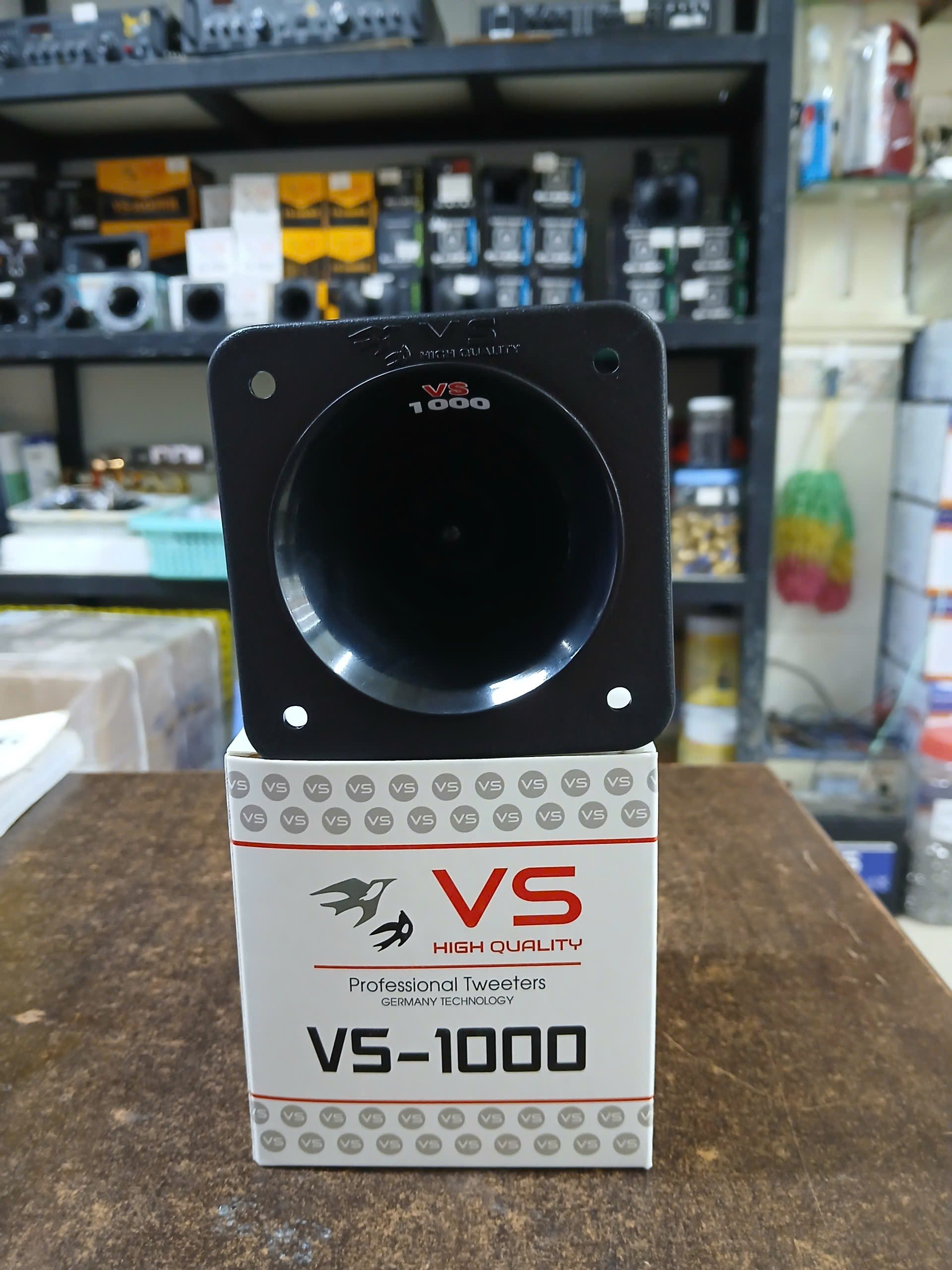Loa dẫn nhà yến - loa hp 1000 vs có dây