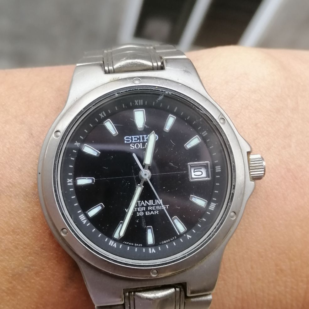 Đồng hồ năng lượng mặt trời nam hiệu SEIKO của Nhật