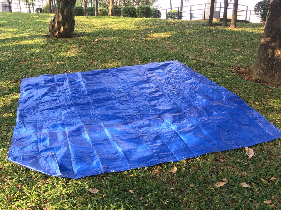Tấm bạt may sẵn kích thước 2m x 3m, màu xanh, không thấm nước