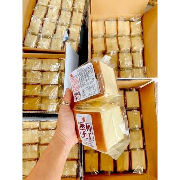 Bánh Bông Lan Phô Mai Đài Loan , Bánh Mông To (1KG 8 Cái Bự )  [Loại Đặc Biệt]
