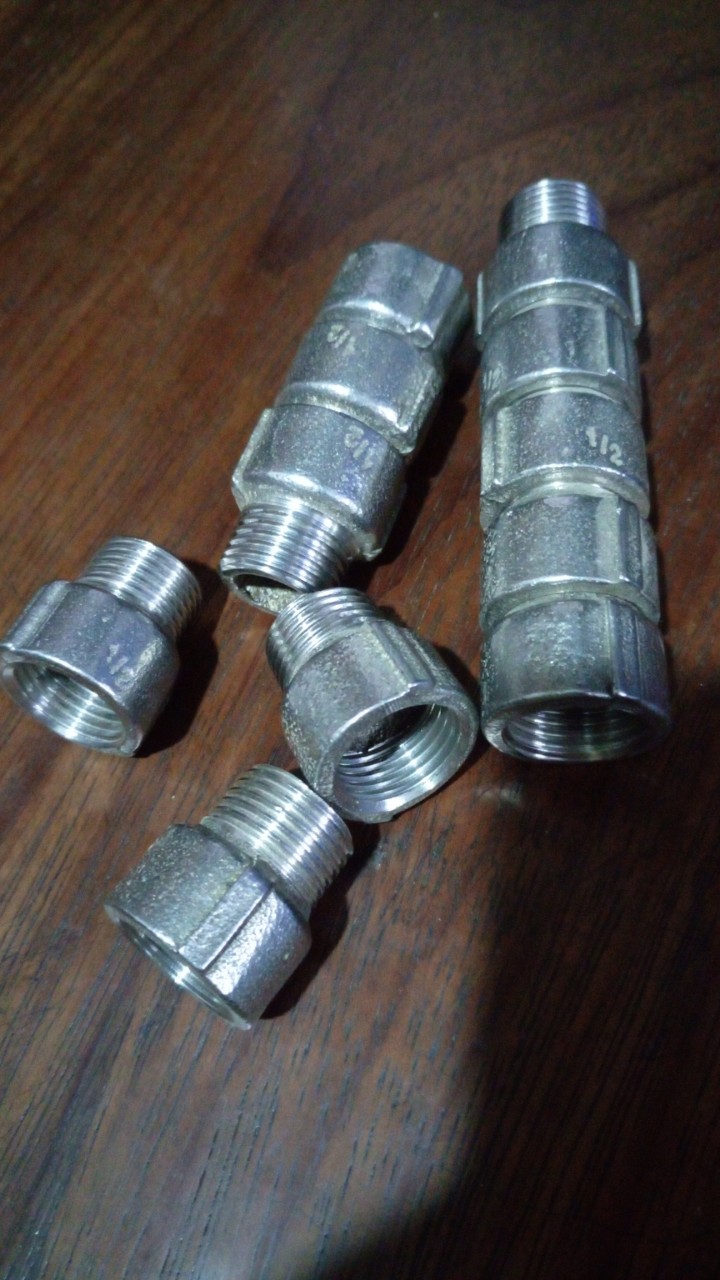 Nối ren trong ren ngoài phi 21 loại đúc inox 304