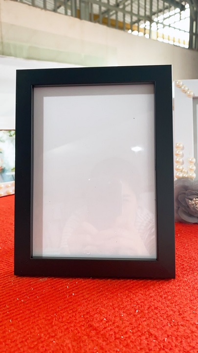 Khung ảnh để bàn  khung ảnh chất lượng cao- Khung ảnh tiệc cao câp. Cam kết hàng uy tín chất lượng giá tốt trên thị trường. 