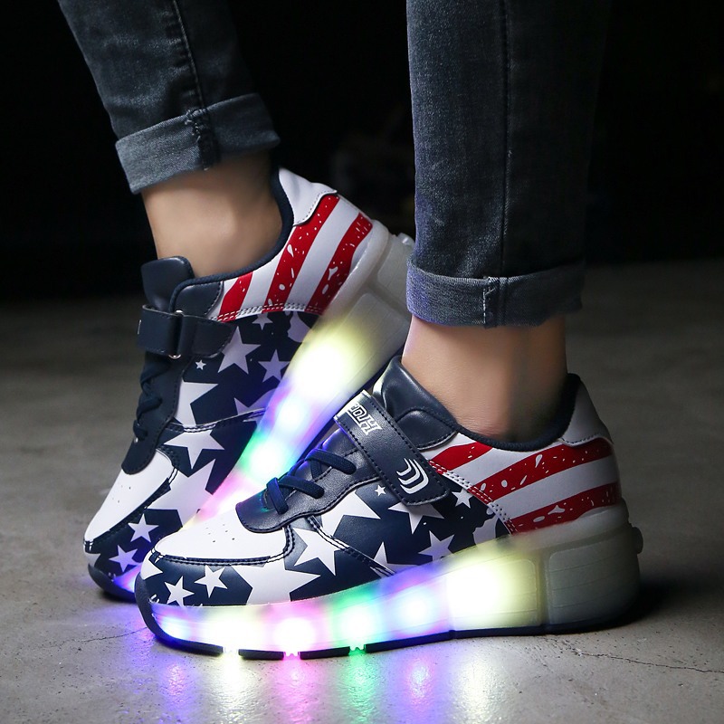 Giày bánh xe - Bánh gót - trượt Patin có đèn Led cho bé trai 3-15 tuổi LEDXANH001