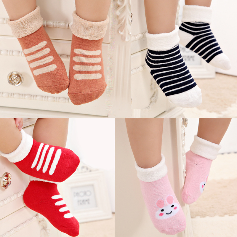 Combo 3 đôi vớ cho bé sơ sinh cổ cao hoạt hình trẻ em từ 0-1 tuổi, Tất trẻ em cotton xinh xắn cho bé trai bé gái