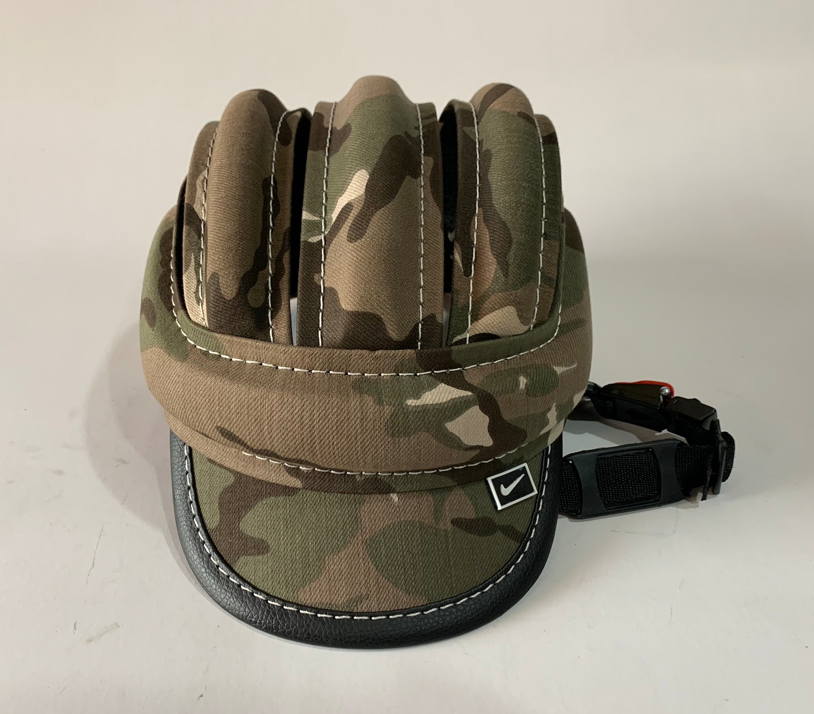 NÓN BẢO HIỂM 3 SỌC RẰN RI-HÀNG LOẠI 1