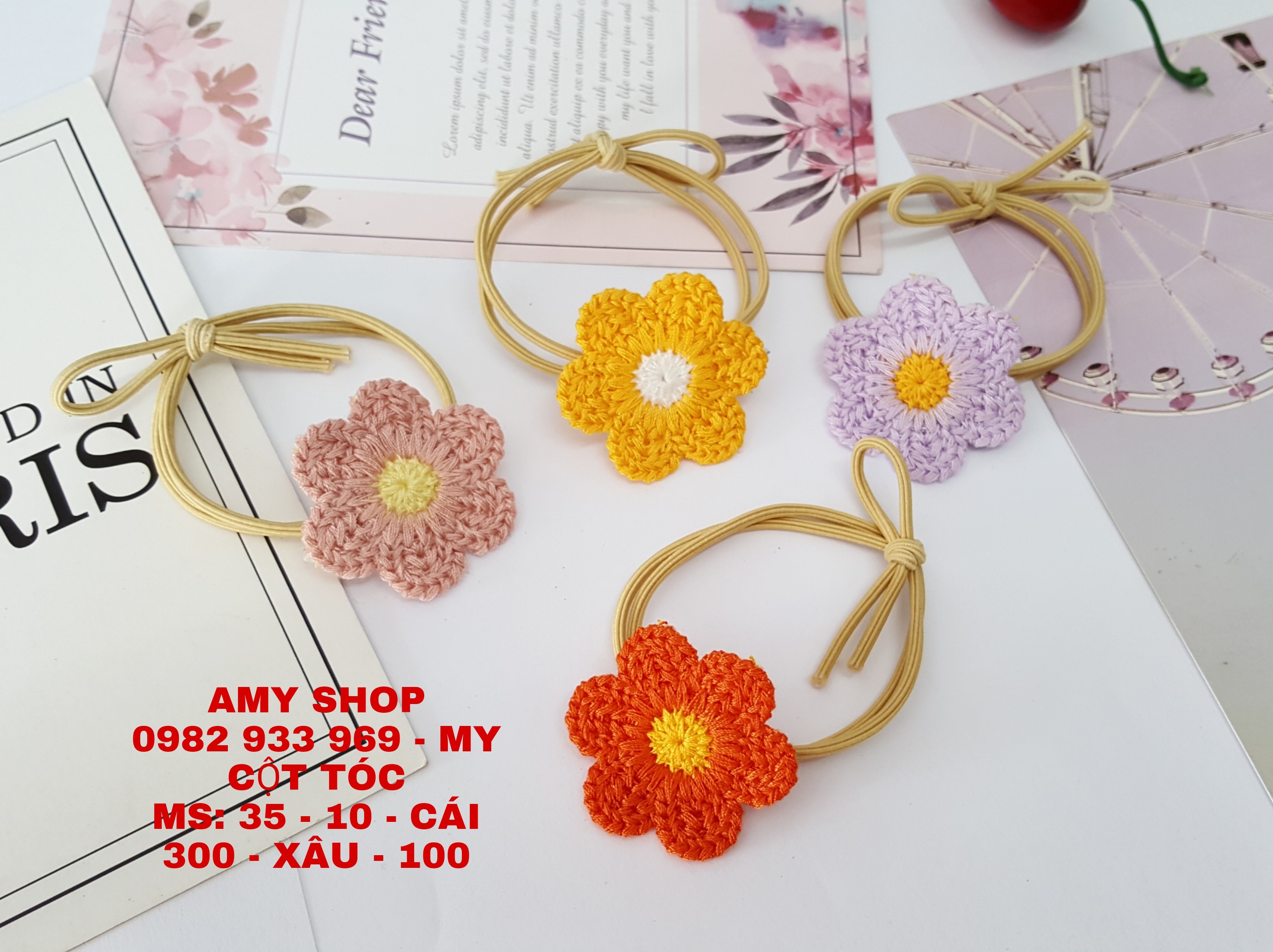 10 cái cột tóc len hoa