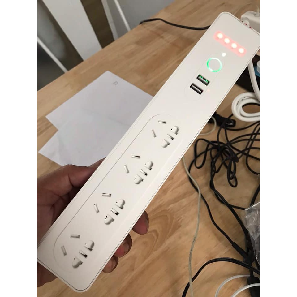 Ổ cắm thông minh Tuya wifi 4 cổng 2 USB