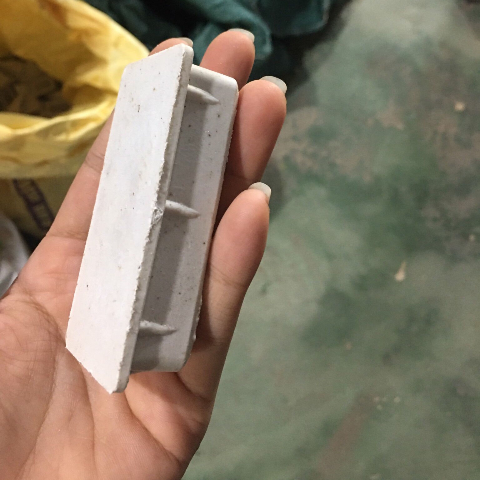 Combo 5 Bịt Nhựa trong sắt hộp 40x80