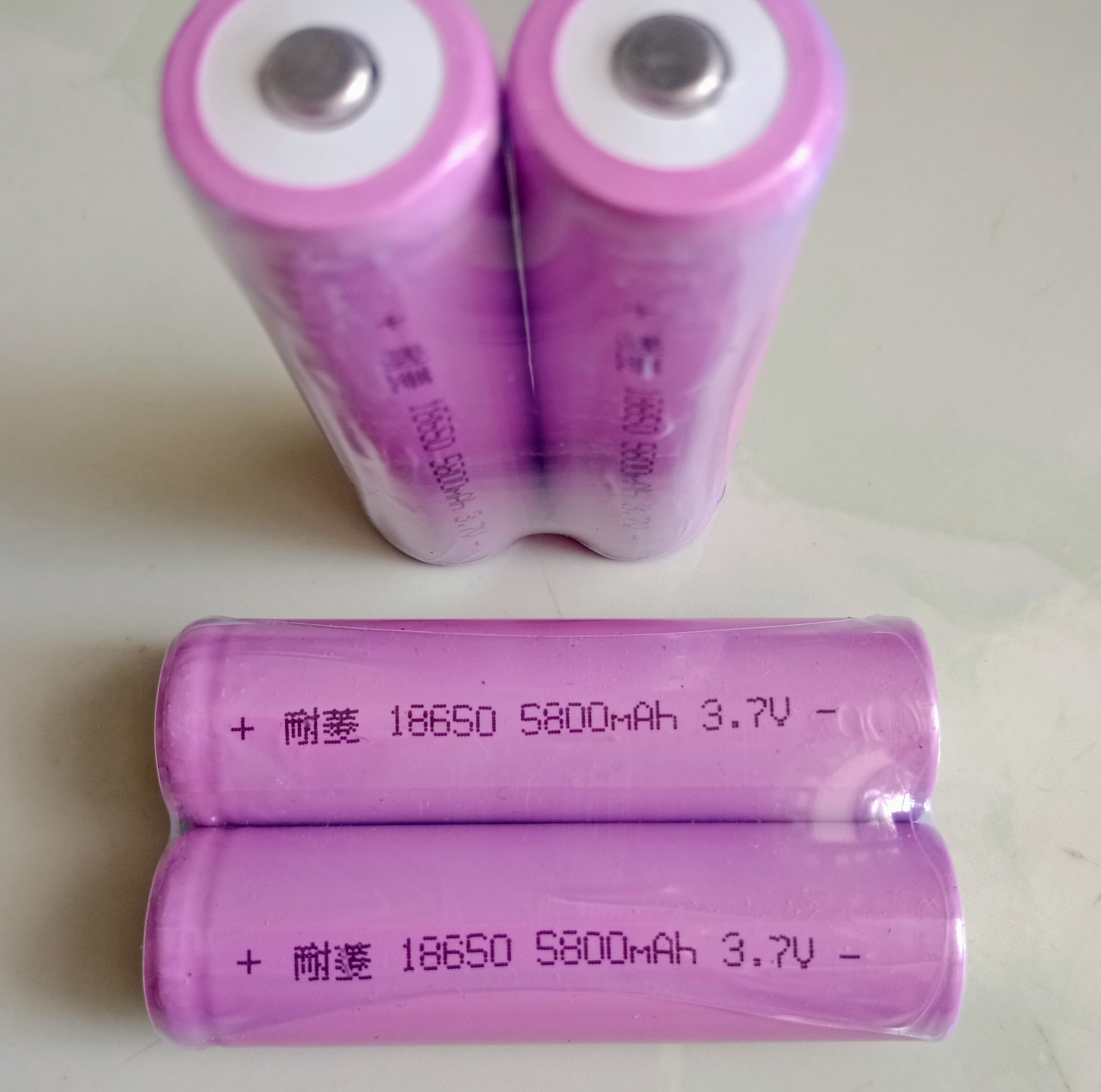 1 viên pin sạc 5800mah 9900mah 3,7v loại 18650 - dùng cho loa, đèn pin, đèn led, đồ chơi, quạt cầm tay