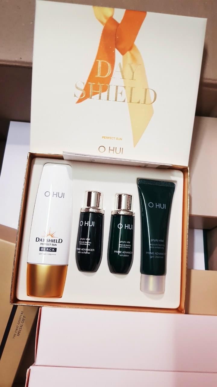 Sét Kem Chống Nắng Ohui Dưỡng Trắng Chống Tia Uv 50Ml