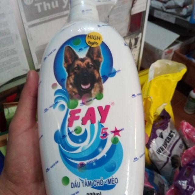 Sữa tắm trị ve rận, bọ chét, khử mùi, mượt lông (Fay 5 sao, 800ml)