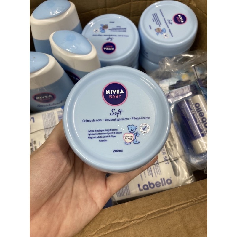 Kem dưỡng ẩm nivea baby soft 200ml
