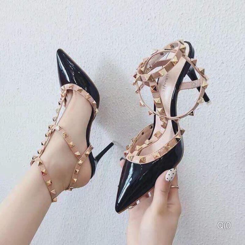 Giày cao gót quai phối đinh giày nữ đẹp quai đính đá size 34 - 40 thiết kế thời trang sang trọng đường may tỉ mỉ chắc chắn dễ kết hợp với các trang phục khác