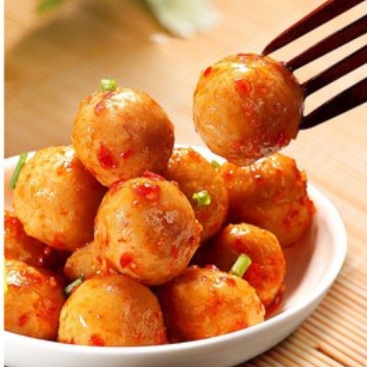 Cá viên cay trung quốc ăn liền.