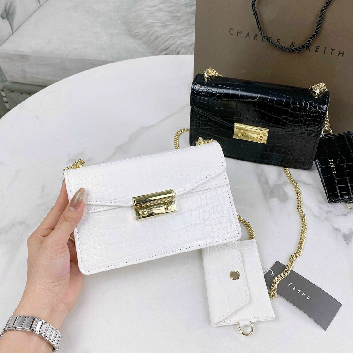 Túi xách nữ khóa bấm mini da sần, túi đeo chéo nữ phong cách Hàn Quốc, túi đeo chéo hình hộp chữ nhật sang trọng