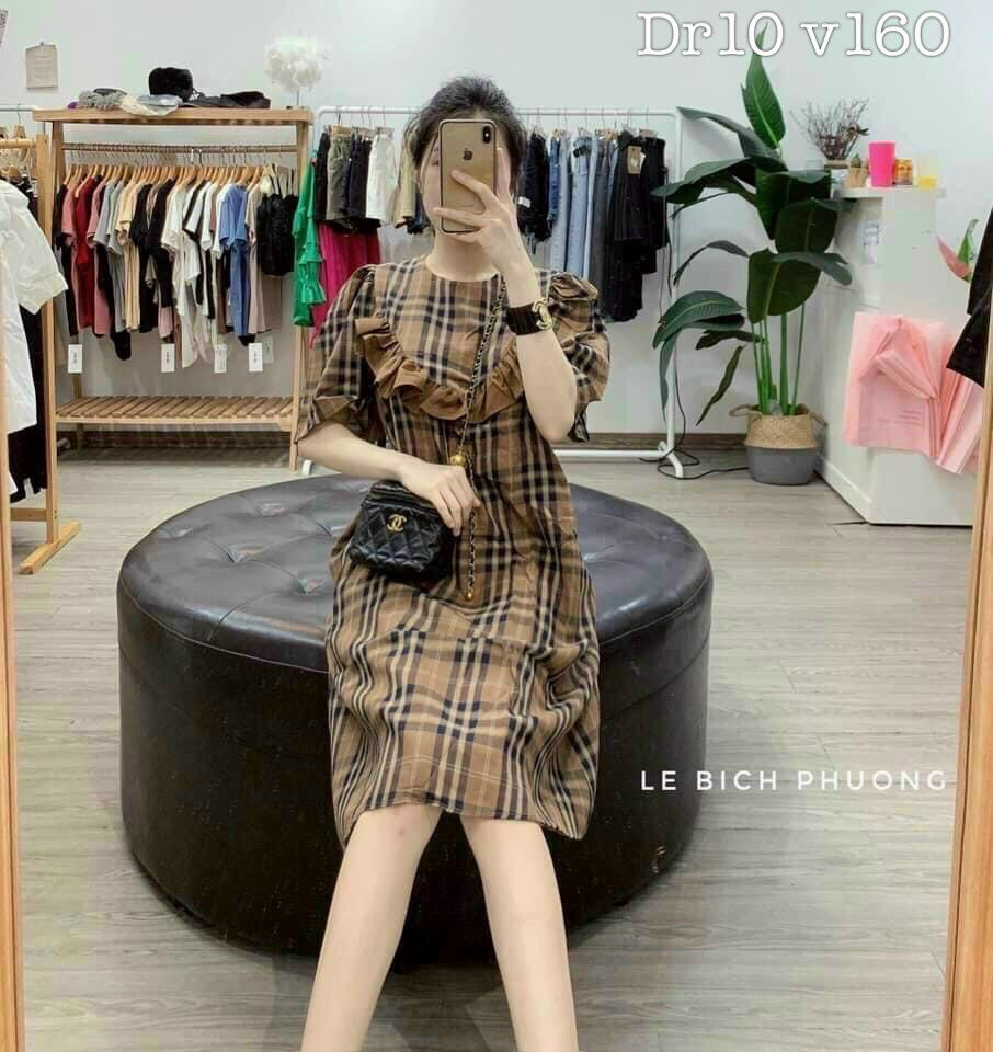 Đầm suông caro tay ngắn phối cổ ren dễ thương