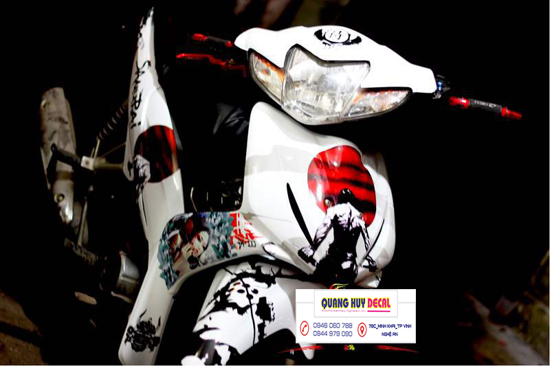 Tem trùm wave RSX samurai trắng đỏ đen - Độ dán team trùm decal xe máy wave RSX samurai trắng đỏ đen - Team trùm decal xe máy wave rẻ đẹp và chất