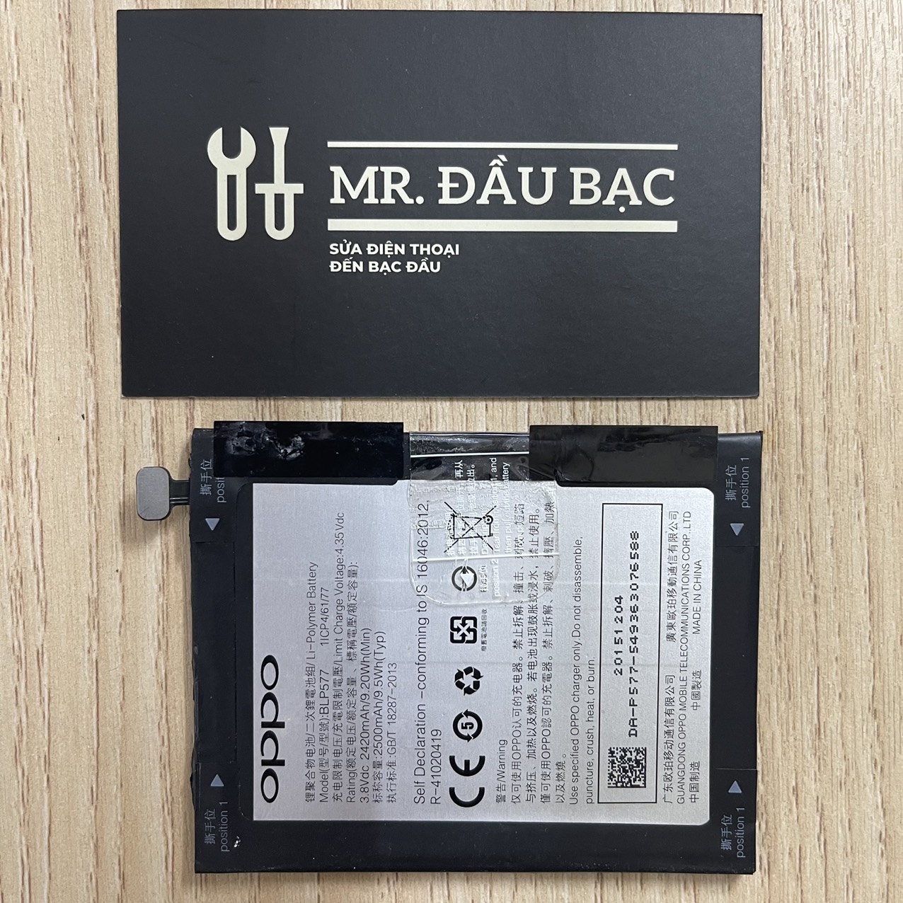 Pin gốc tháo ra từ máy điện thoại oppo a33w model blp577, tình trạng: pin tuổi thọ thấp