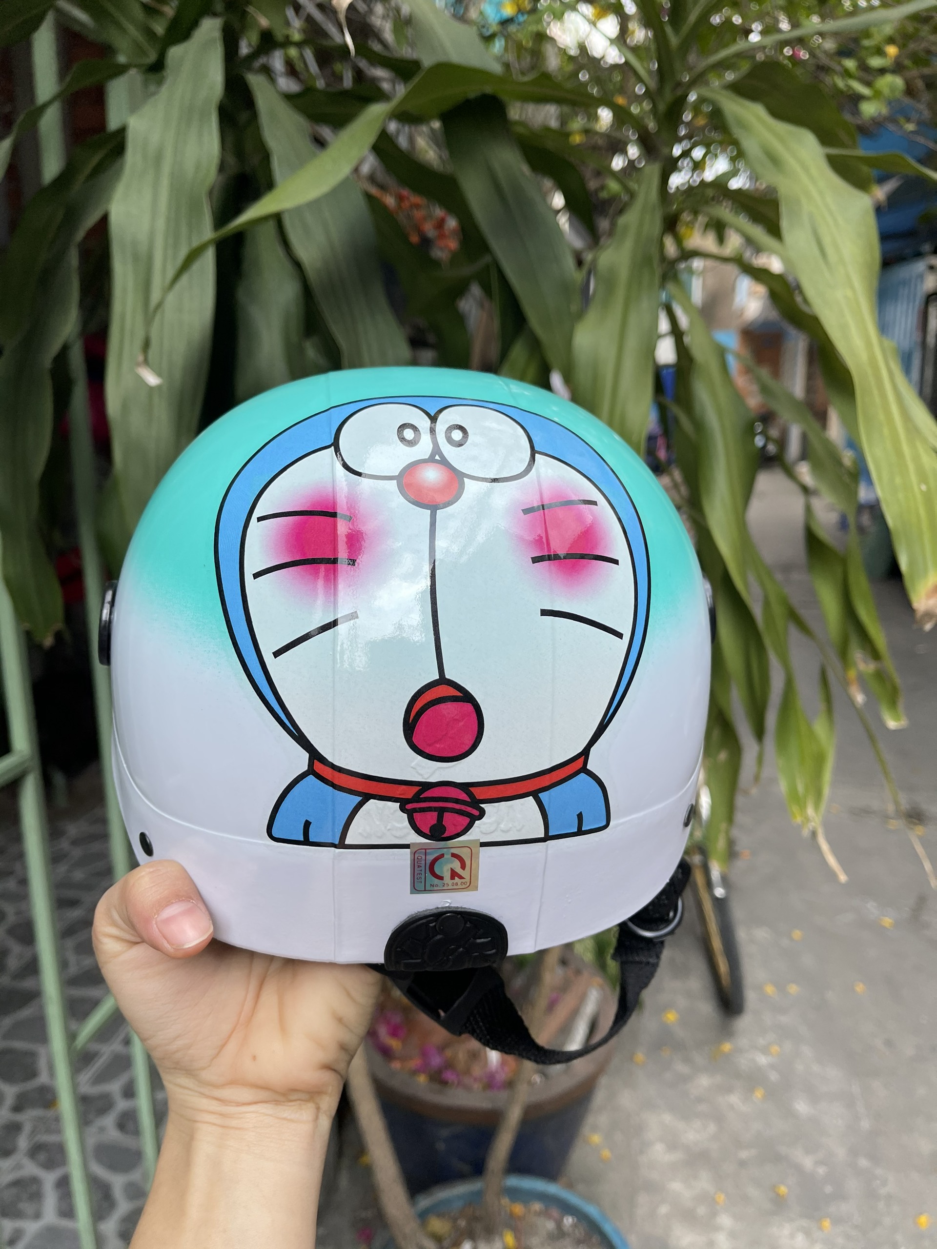 nón bảo hiểm doremon pha màu cực đẹp free ship toàn quốc