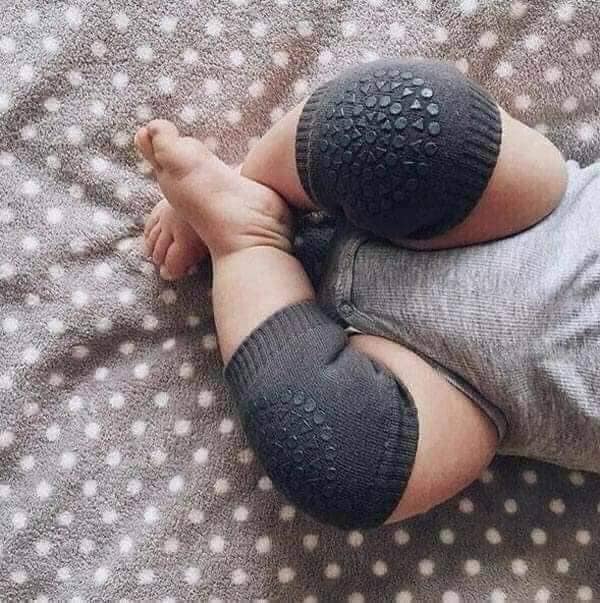 Tất tập bò cho bé